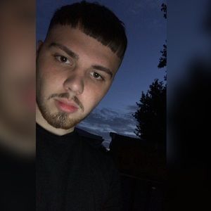 Meet your Posher, Seth